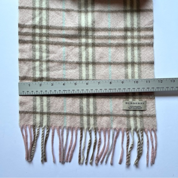 Burberry Scarf Cashmere Nova Check Print Fringe Trim Soft in Pink Classic Plaid - Picture 6 of 12